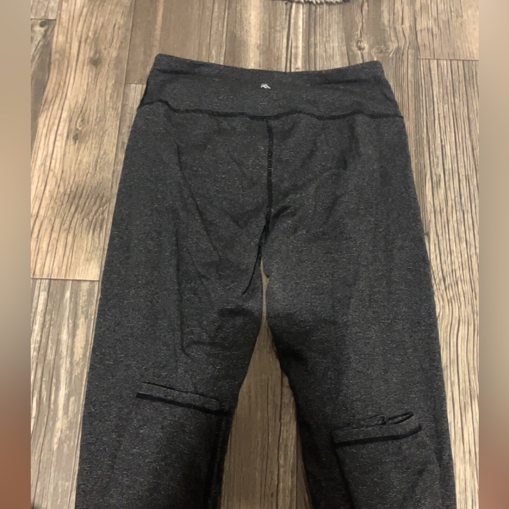 Perfect condition grey medium leggings